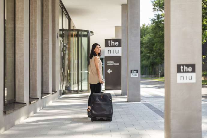 Imagen de los interiores del Hotel Holiday Inn - the niu, Loco Munich North, an IHG. Foto 18