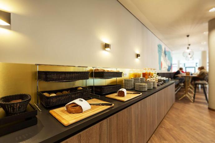 Imagen del bar/restaurante del Hotel Holiday Inn - the niu, Mesh Stuttgart Messe by IHG. Foto 9