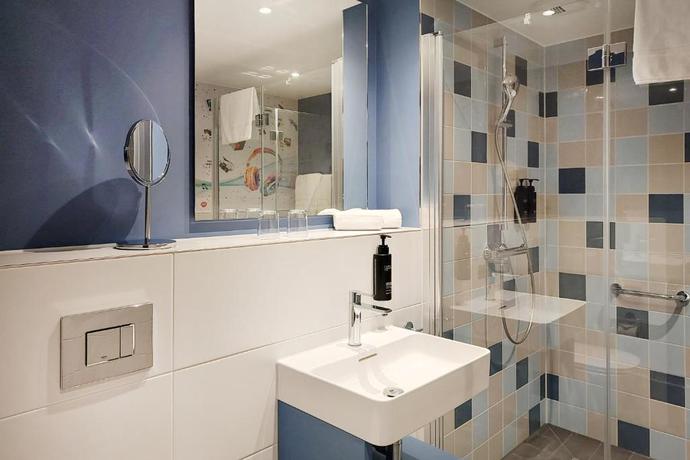 Imagen de la habitación del Hotel Holiday Inn - the niu, Quay Hamburg Harburg by IHG. Foto 6