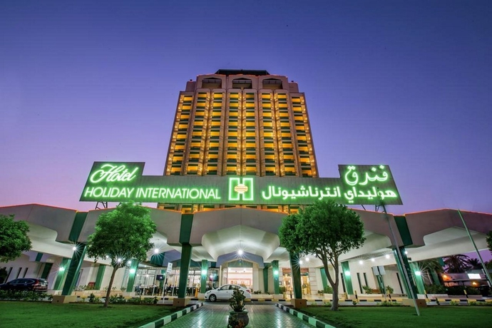 Imagen general del Hotel Holiday International Sharjah. Foto 4