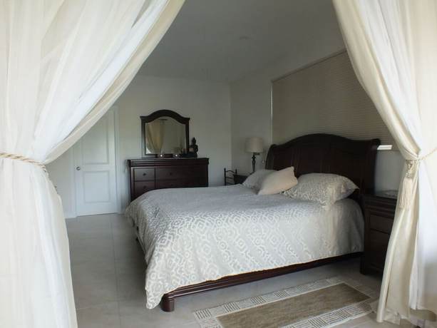 Imagen de la habitación del Hotel Holiday Isle Yacht Club. Foto 9