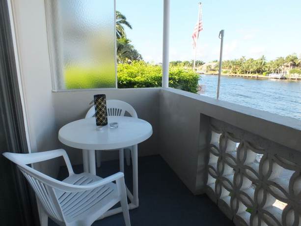 Imagen de la habitación del Hotel Holiday Isle Yacht Club. Foto 19