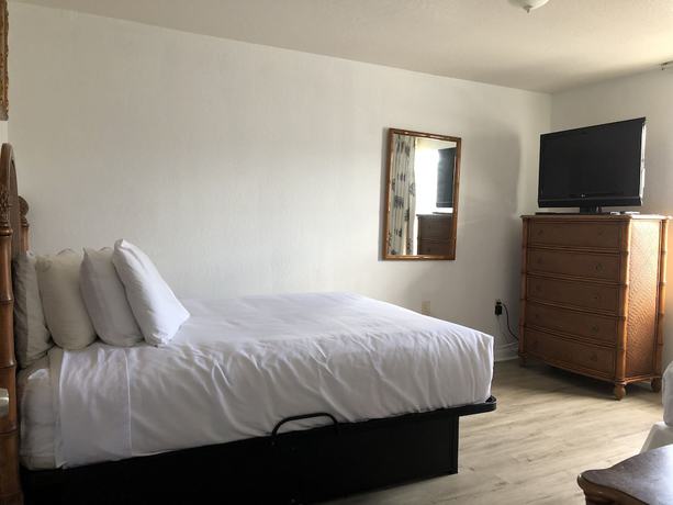 Imagen de la habitación del Hotel Holiday Isles Resort. Foto 2
