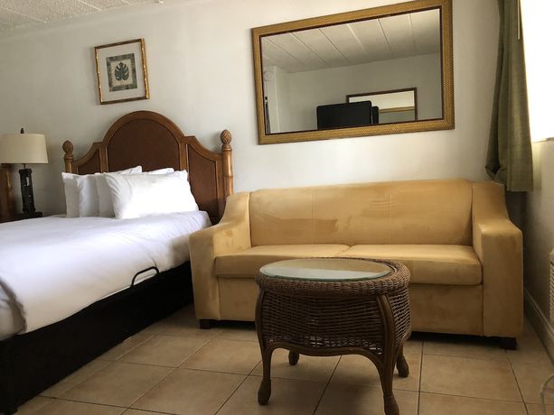 Imagen de la habitación del Hotel Holiday Isles Resort. Foto 6