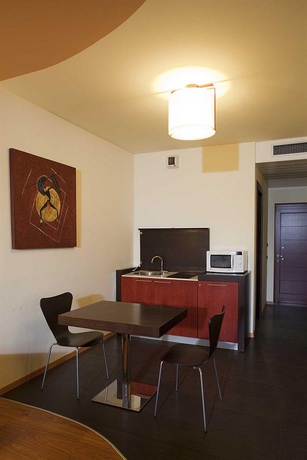 Imagen general del Hotel Holiday La Marca. Foto 11