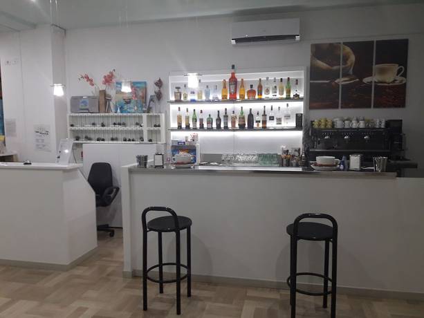Imagen del bar/restaurante del Hotel Holiday, Misano Adriatico. Foto 10
