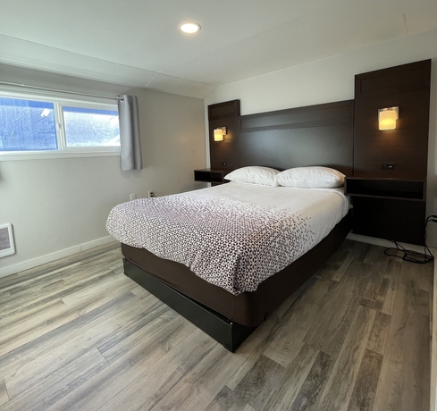 Imagen de la habitación del Hotel Holiday Motel. Foto 2