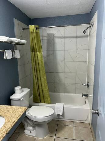 Imagen general del Hotel Holiday Motel, Jeffersonville. Foto 6