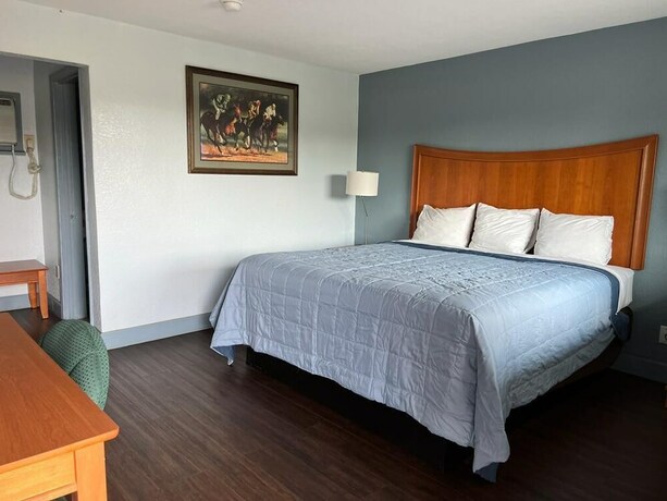 Imagen general del Hotel Holiday Motel, Jeffersonville. Foto 11