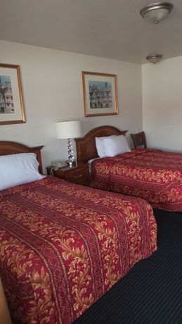 Imagen de la habitación del Hotel Holiday Motel Oakdale. Foto 2