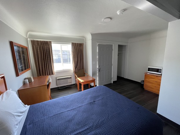 Imagen de la habitación del Hotel Holiday Motel, Portland. Foto 6
