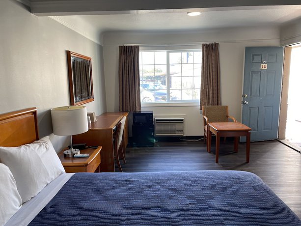Imagen de la habitación del Hotel Holiday Motel, Portland. Foto 11