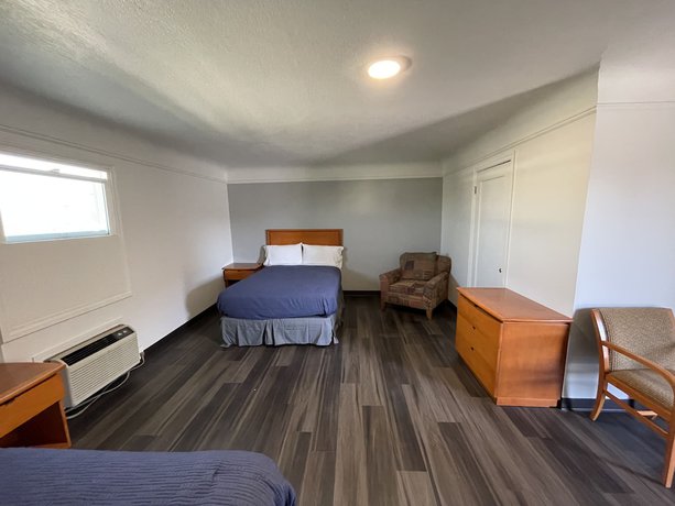 Imagen de la habitación del Hotel Holiday Motel, Portland. Foto 12