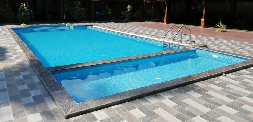 Imagen general del Hotel Holiday N Holiday Beach Resort. Foto 8