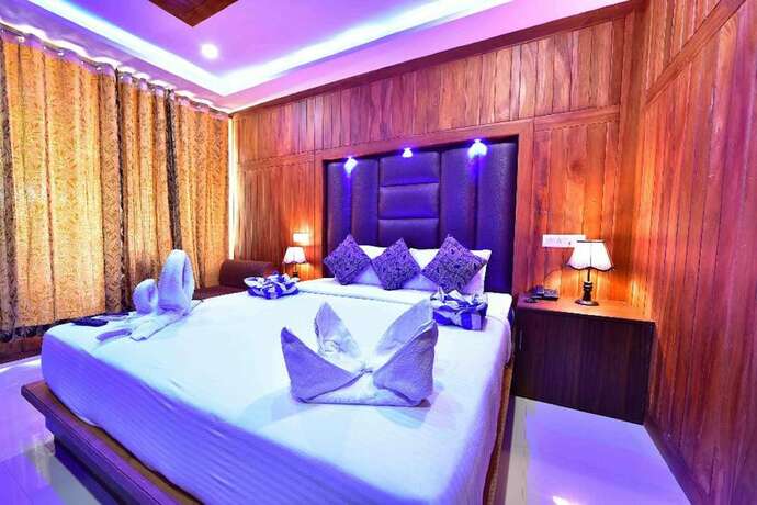 Imagen de la habitación del Hotel Holiday N Holiday Beach Resort. Foto 12