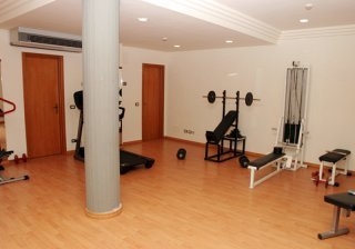 Imagen de los exteriores del Hotel Holiday Palace. Foto 4