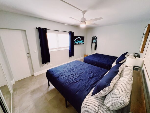 Imagen general del Hotel Holiday Park, Fort Lauderdale . Foto 2