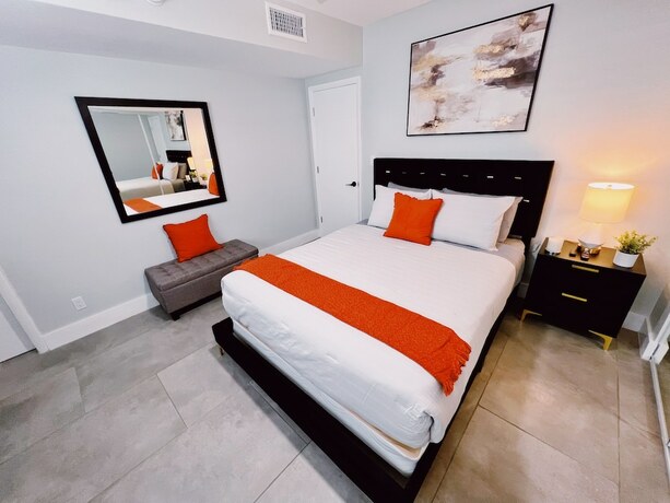 Imagen general del Hotel Holiday Park, Fort Lauderdale . Foto 3