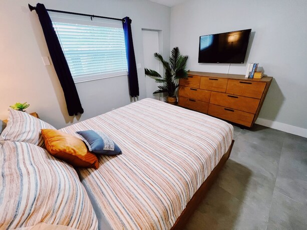 Imagen general del Hotel Holiday Park, Fort Lauderdale . Foto 12