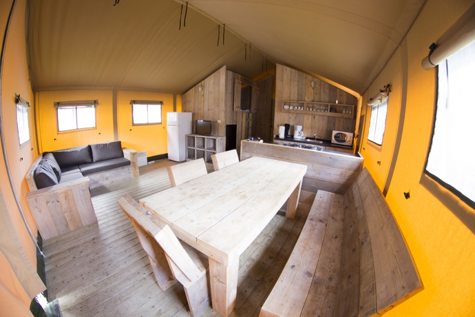 Imagen de la habitación del Hotel Holiday Park Klein Strand. Foto 13