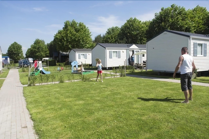 Imagen general del Hotel Holiday Park Klein Strand. Foto 3