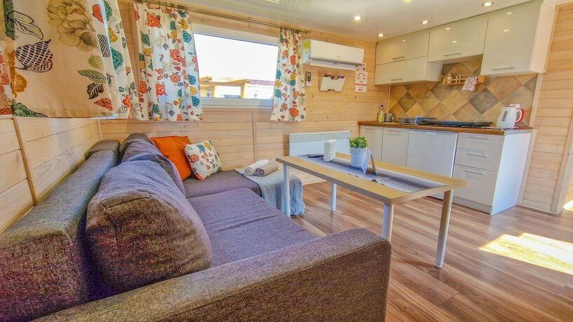 Imagen de la habitación del Hotel Holiday Park Zator. Foto 11