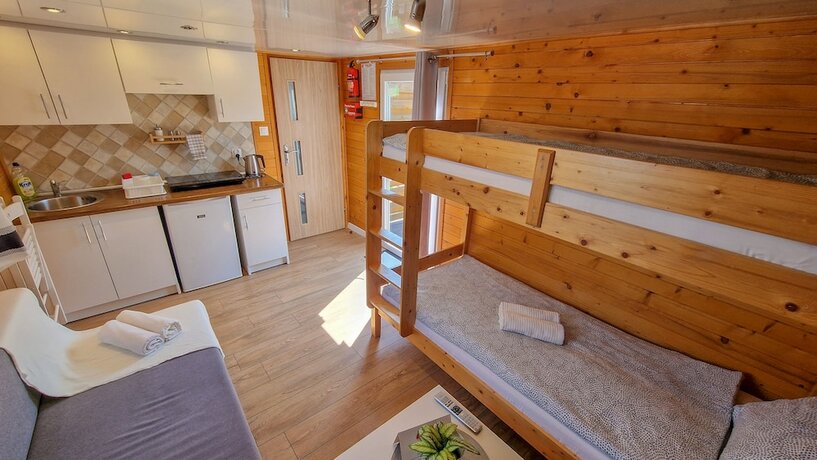 Imagen de la habitación del Hotel Holiday Park Zator. Foto 19