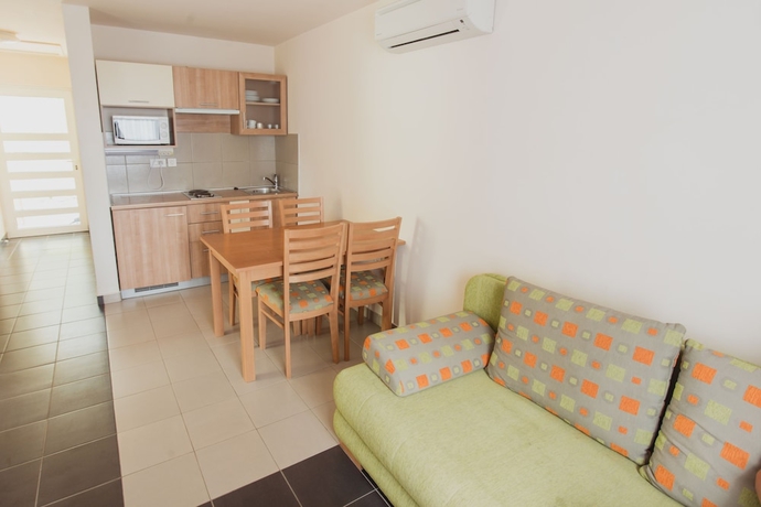 Imagen de la habitación del Hotel Holiday Park Zelena Punta. Foto 6