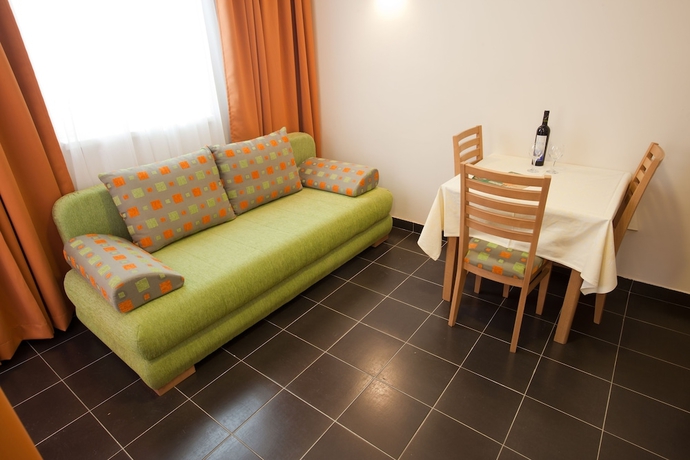 Imagen de la habitación del Hotel Holiday Park Zelena Punta. Foto 11