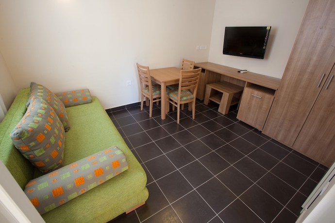 Imagen de la habitación del Hotel Holiday Park Zelena Punta. Foto 13