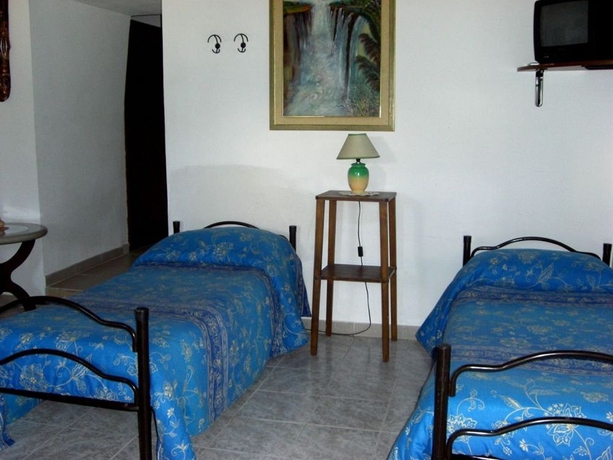 Imagen de la habitación del Hotel Holiday Residence. Foto 9