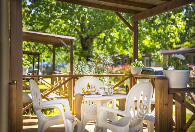 Imagen de la habitación del Hotel Holiday Resort Medveja - Liburnia. Foto 9