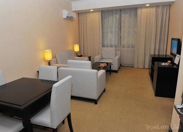 Imagen de la habitación del Hotel Holiday Resort, Zhuhai. Foto 3