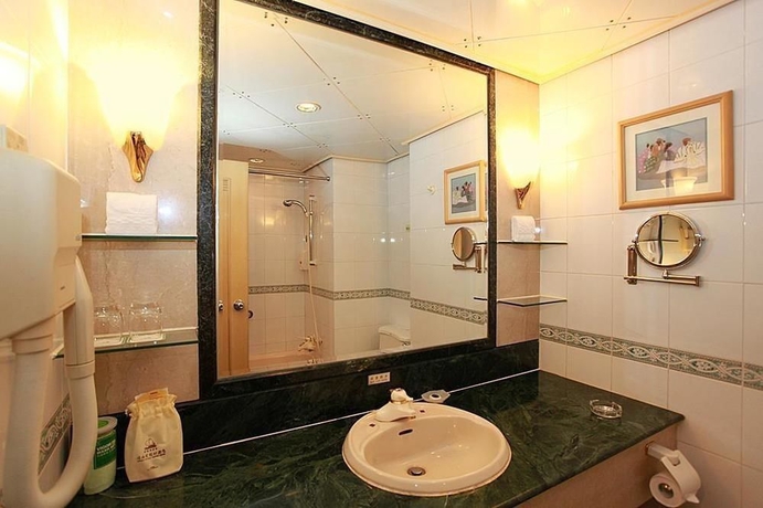 Imagen de la habitación del Hotel Holiday Resort, Zhuhai. Foto 5