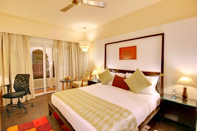 Imagen de la habitación del Hotel Holiday Resort and Spa A Unit of S Poddar Group. Foto 8