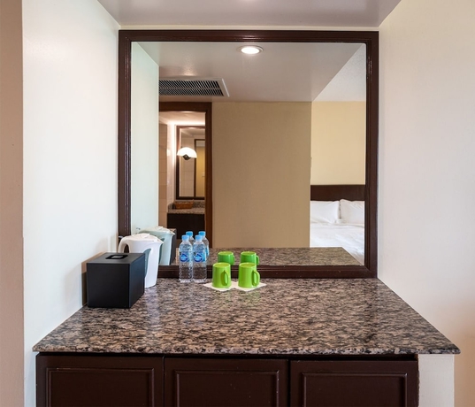 Imagen de la habitación del Hotel Holiday Resort and Spa Guam. Foto 6