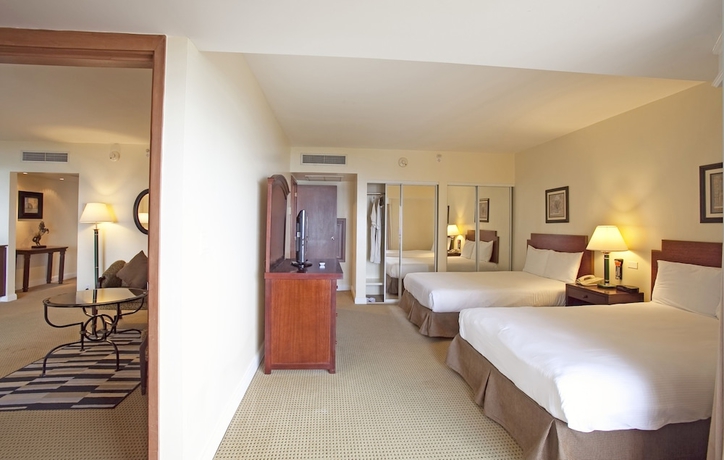 Imagen de la habitación del Hotel Holiday Resort and Spa Guam. Foto 13