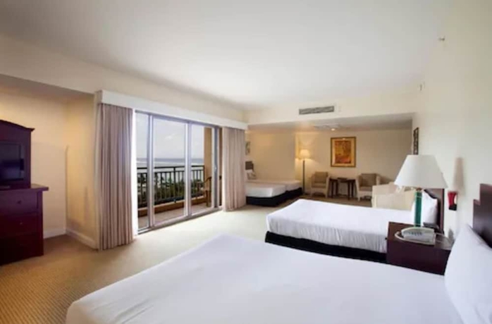 Imagen de la habitación del Hotel Holiday Resort and Spa Guam. Foto 16