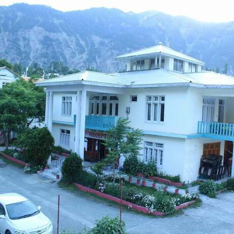 Imagen general del Hotel Holiday Resort kalam. Foto 1