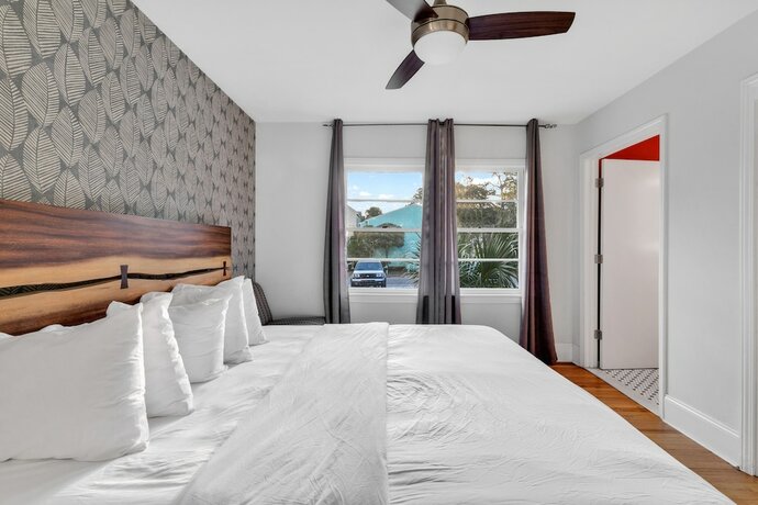 Imagen general del Hotel Holiday Shores. Foto 9
