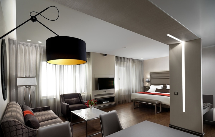 Imagen general del Hotel Holiday Suites. Foto 1