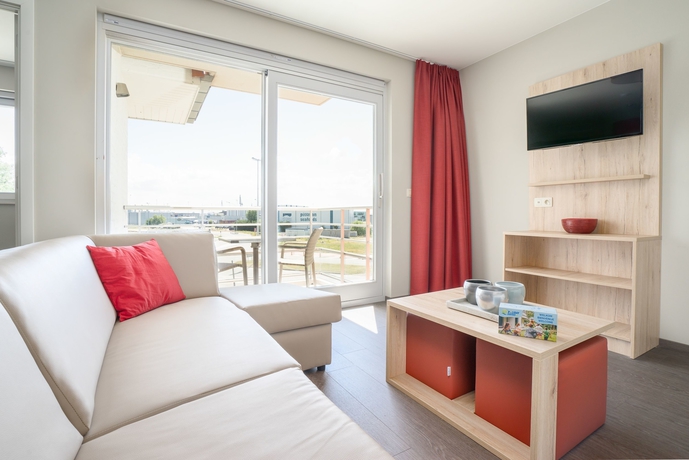 Imagen de los interiores del Hotel Holiday Suites Zeebrugge. Foto 19