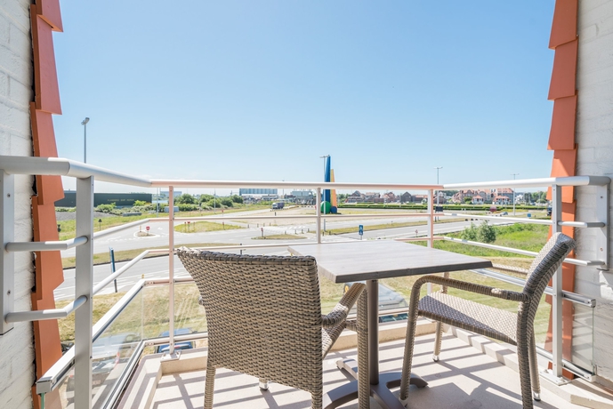 Imagen de la habitación del Hotel Holiday Suites Zeebrugge. Foto 12