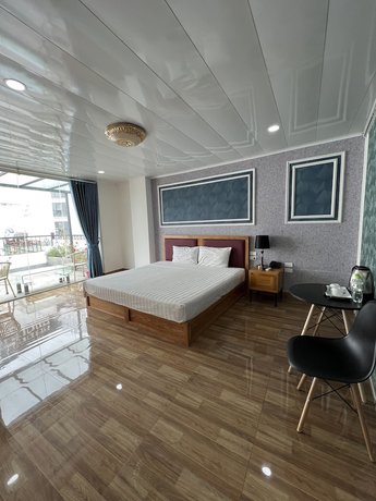 Imagen de la habitación del Hotel Holiday Suites & Spa. Foto 6