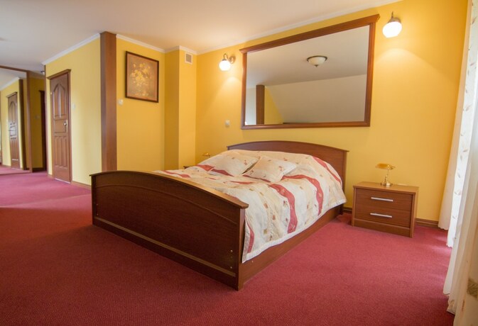 Imagen general del Hotel Holiday, Suwalki. Foto 10