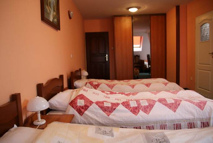 Imagen de la habitación del Hotel Holiday, Suwalki. Foto 18