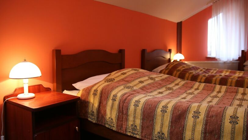 Imagen de la habitación del Hotel Holiday, Suwalki. Foto 19
