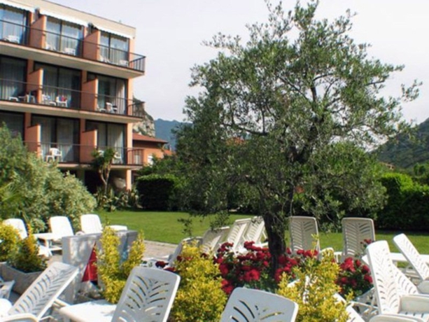 Imagen general del Hotel Holiday, Torbole Sul Garda. Foto 1