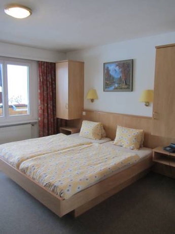 Imagen general del Hotel Holiday Touring. Foto 3