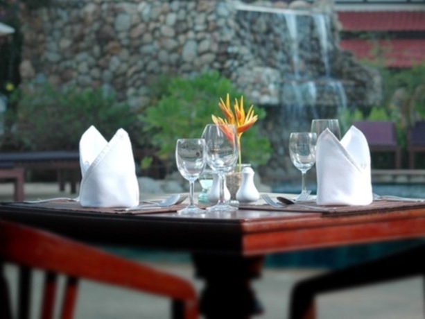 Imagen general del Hotel Holiday Villa, Klong Dao Beach. Foto 5